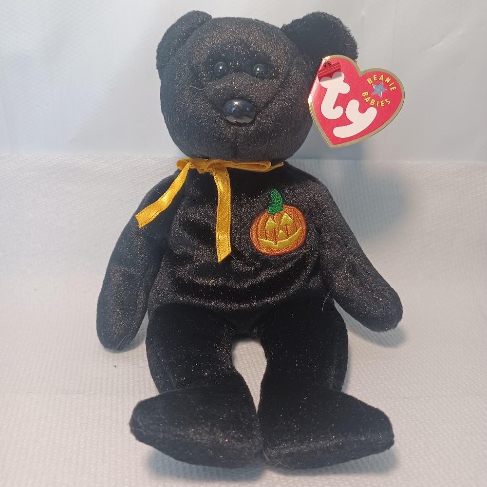 Halloween Ty Beanie Baby "HAUNT" Black Bear Retired-Mint - Dated Oct 27, 2000